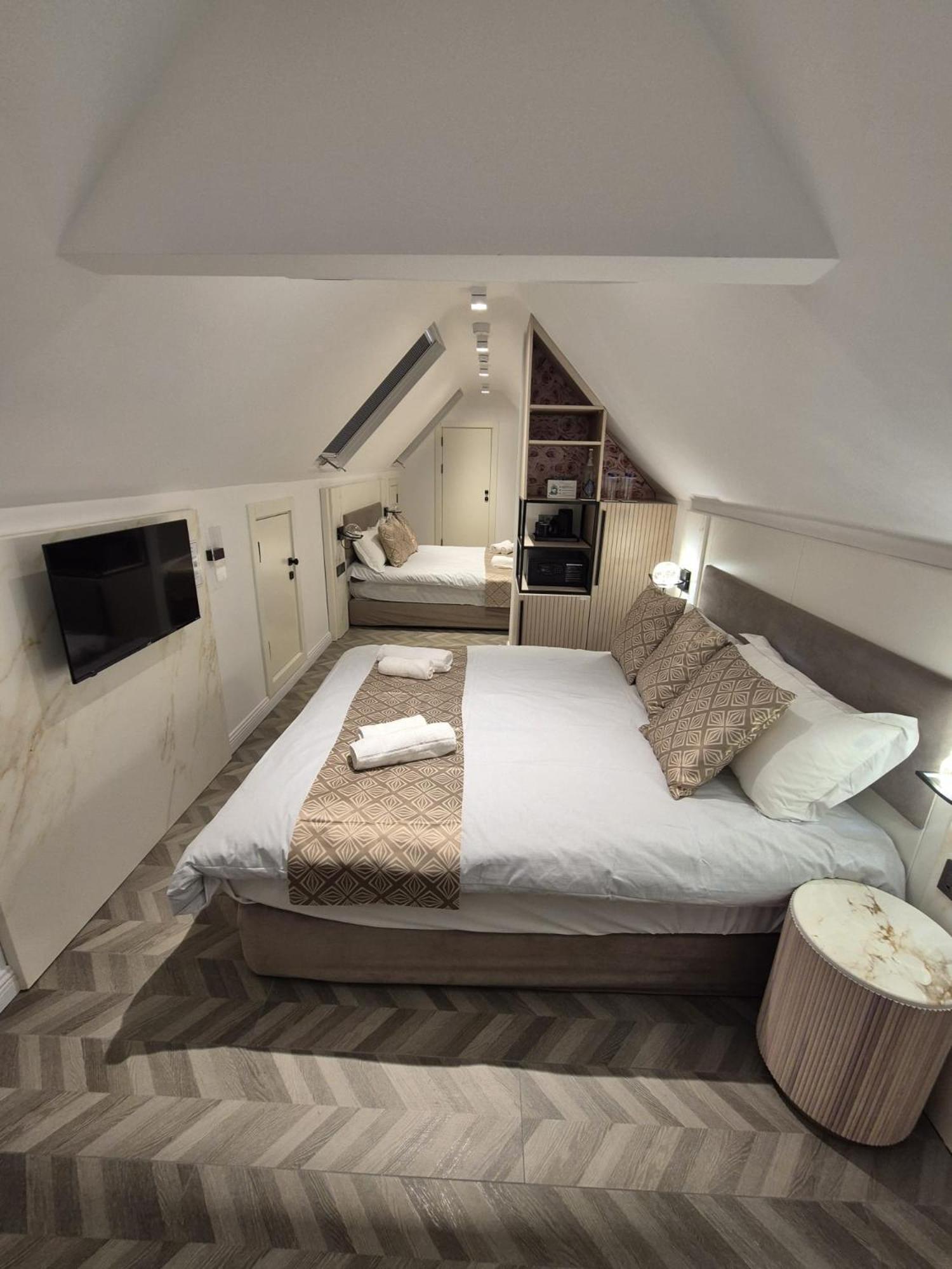 Rosemay Hotel Near London Heathrow Airport Hayes  Eksteriør billede