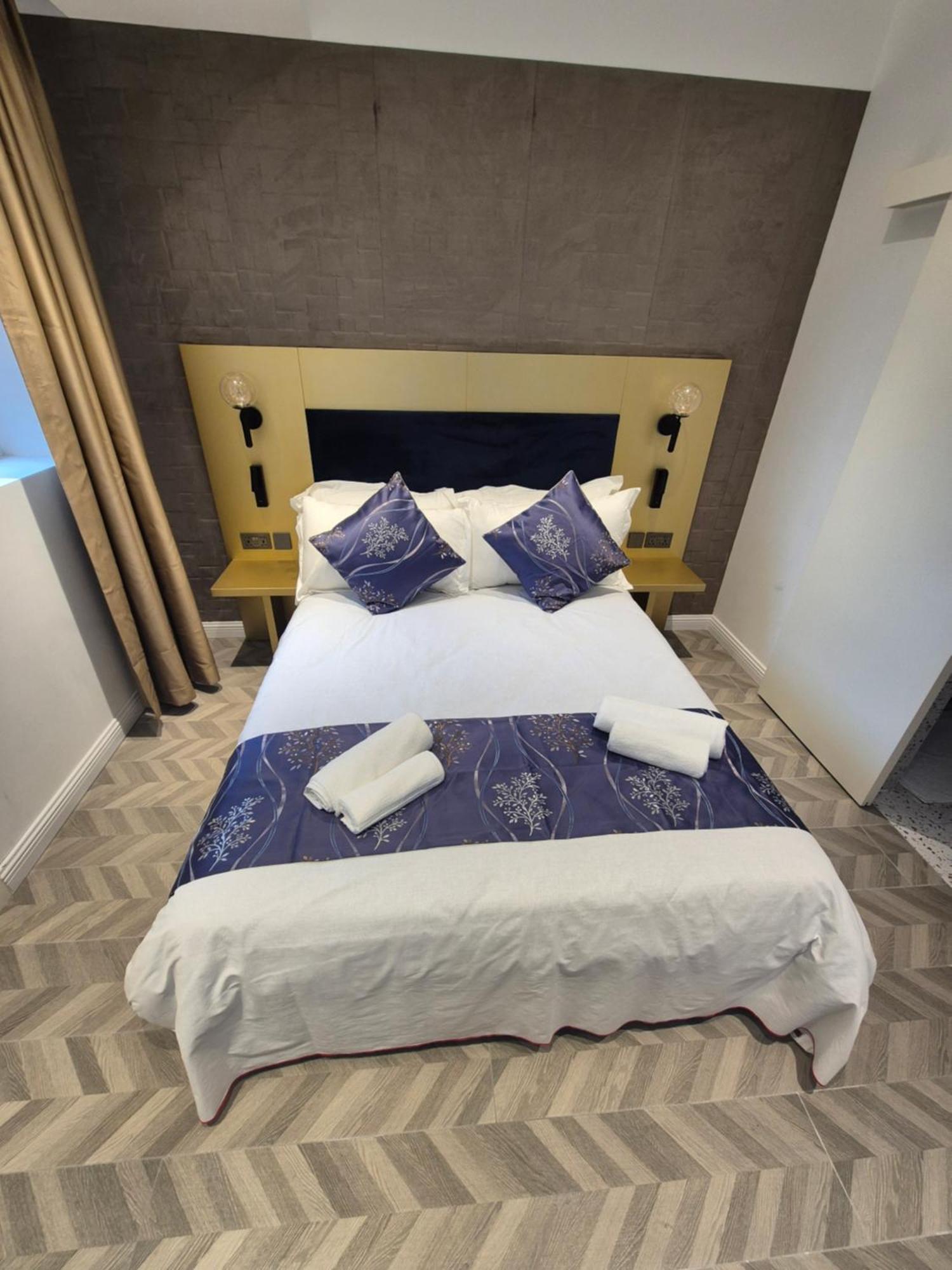 Rosemay Hotel Near London Heathrow Airport Hayes  Eksteriør billede